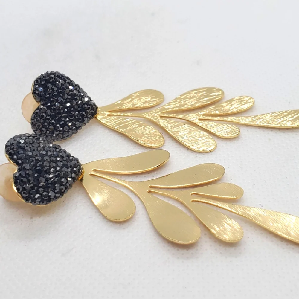 Liset Miro EARRINGS - Elegant Gold Leaf And Hearts With Rhinestones -Like-New- - Picture 4 of 5
